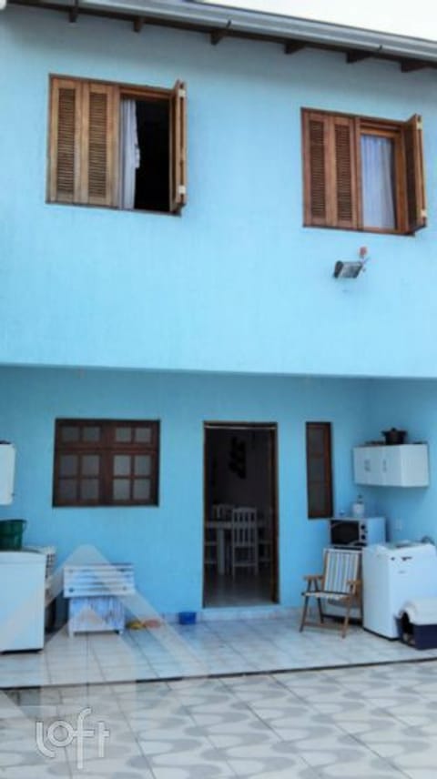 Image 17 - 232837